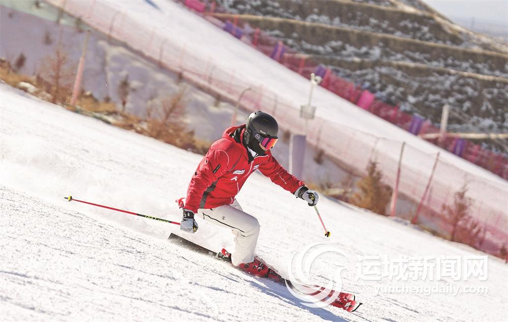 滑雪场面临挑战，如何应对变化