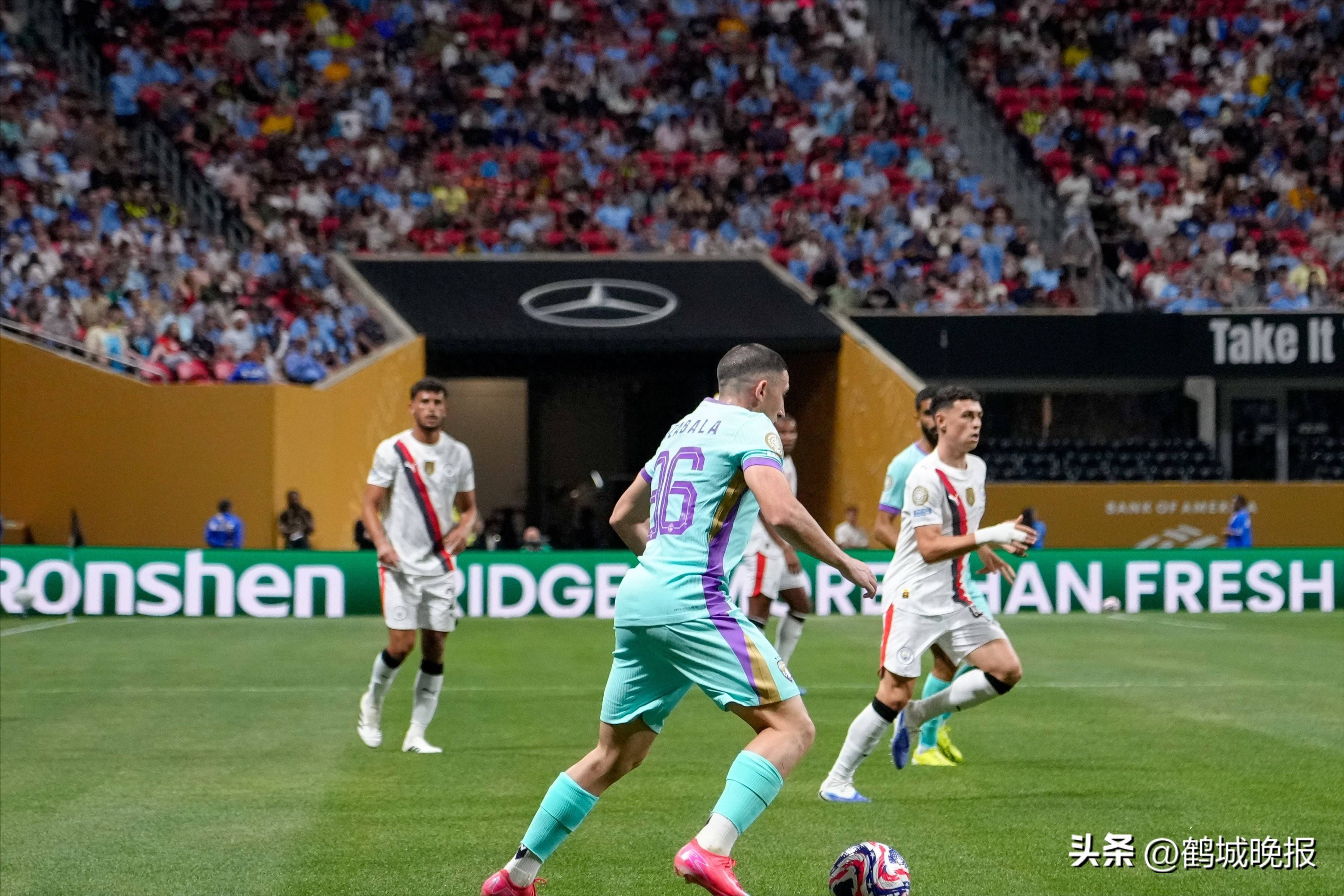 中超|C罗逆转,引发热议 中超|C罗逆转,引发热议