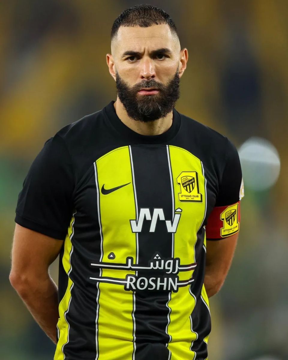 开云体育app-关于尤文强势马赛，本泽马高光表现的信息