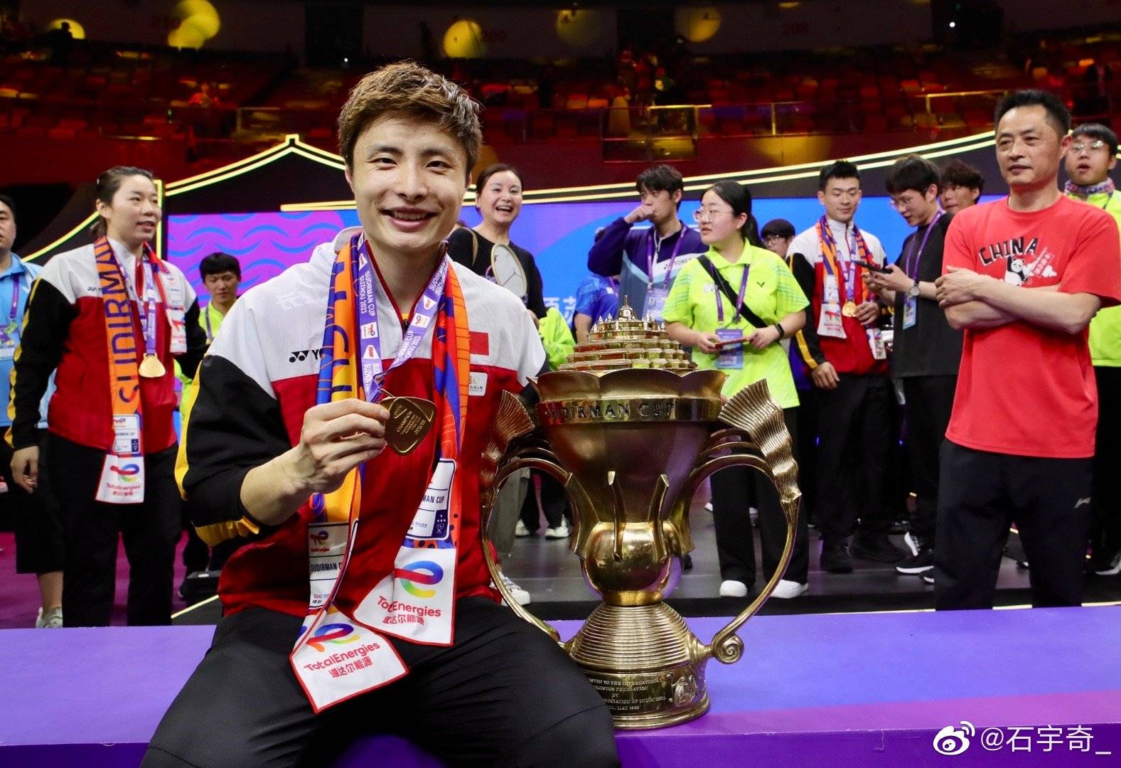 开云体育入口-印度队轻取马来西亚队，石宇奇扛起全队