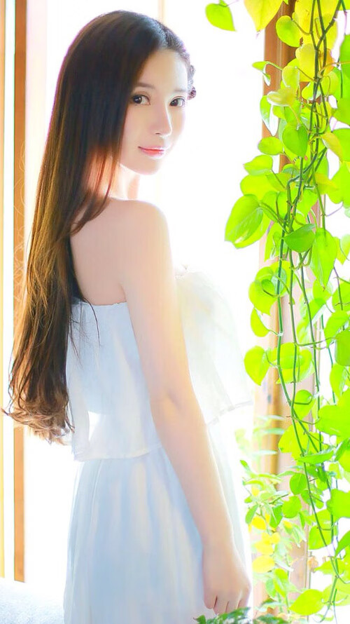 开云体育官方网站-孔德撕裂防线，塞维利亚压哨制胜！硬汉头槌绝杀点燃德比之夜