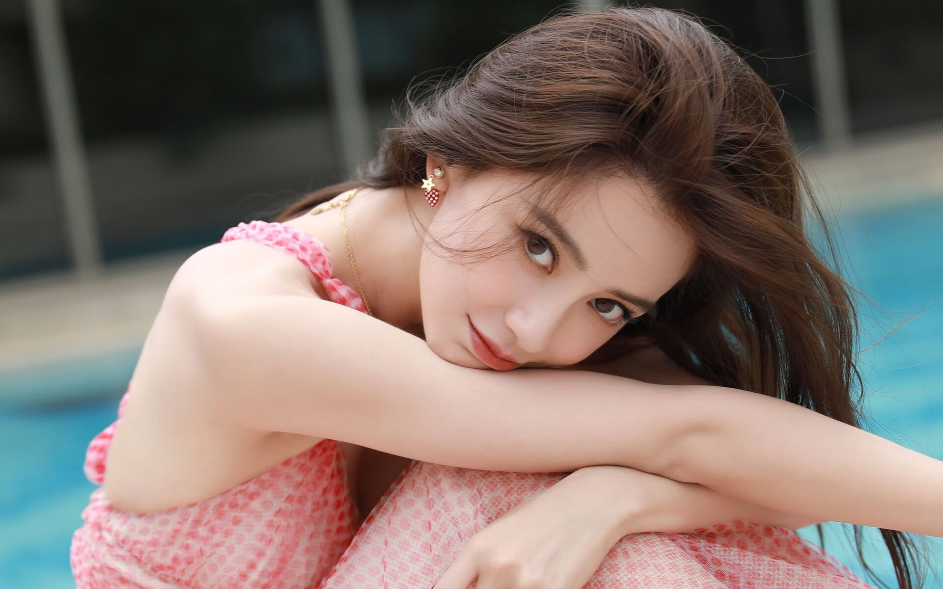 NBA季后赛焦点战,西班牙新星闪耀,掀翻马里巨人