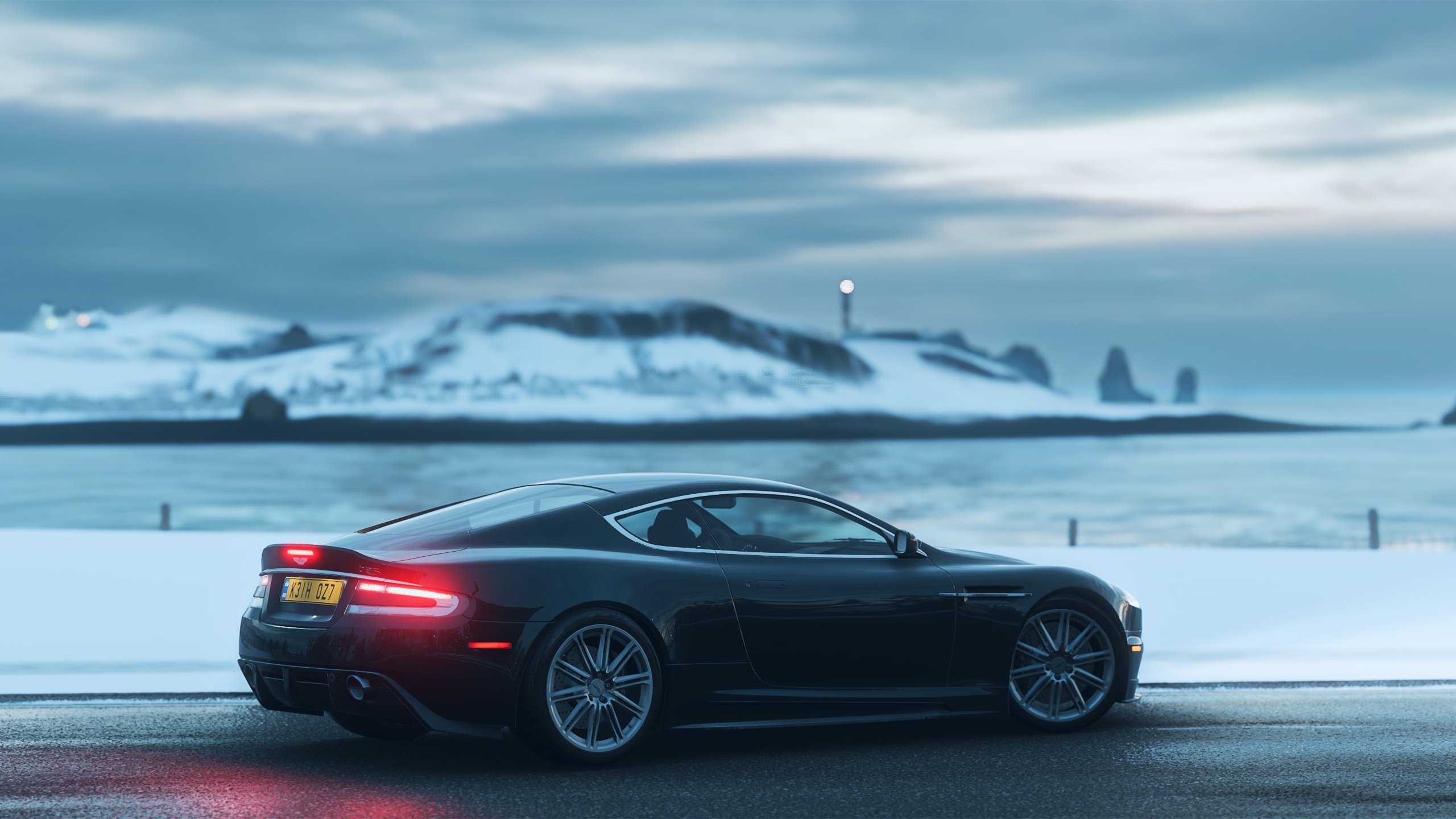 欧冠淘汰赛焦点战，鹈鹕速胜新疆队，闪电战震撼篮坛