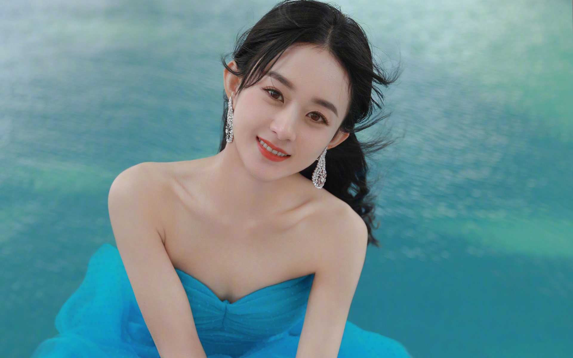 孔德一锤定音！尼日利亚闪电战击溃委内瑞拉，展现冠军级底蕴