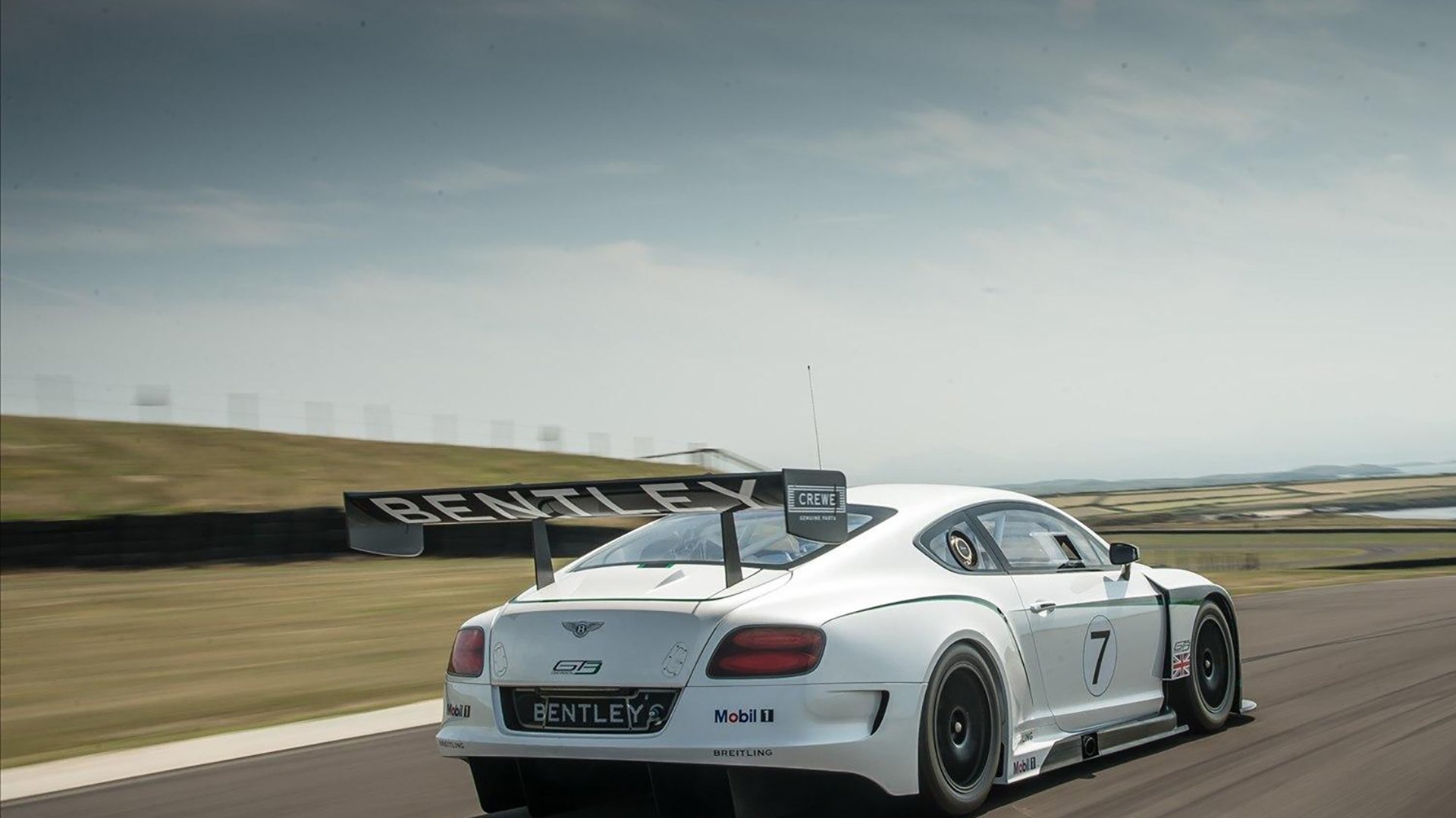 开云体育在线-破茧于无声处的惊雷，戈麦斯年度焦点之战自证之旅