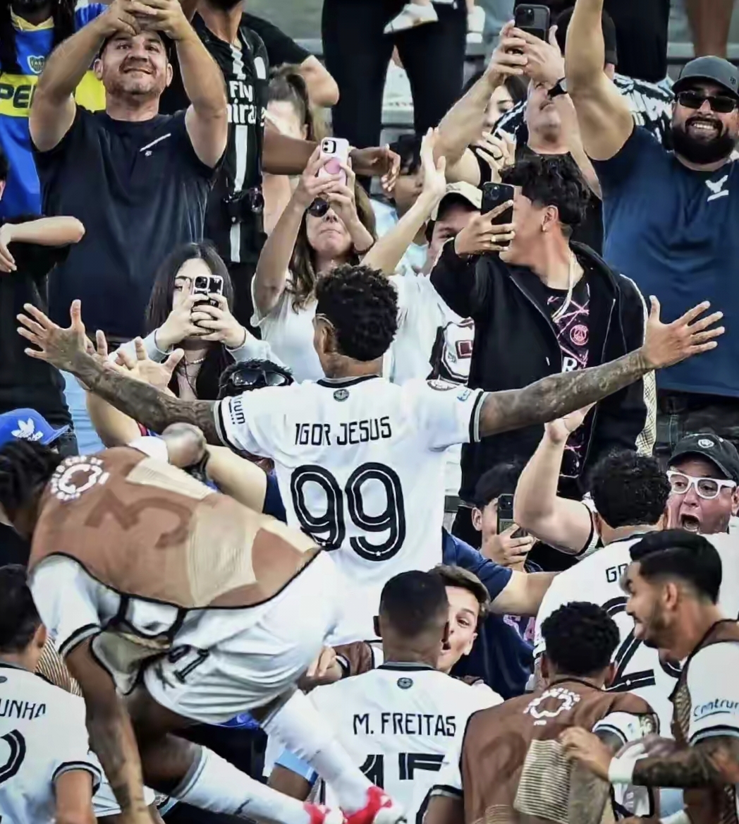 欧冠淘汰赛之夜，字母哥主宰比赛走向